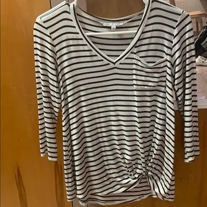 Moa Moa quarter length, striped shirt